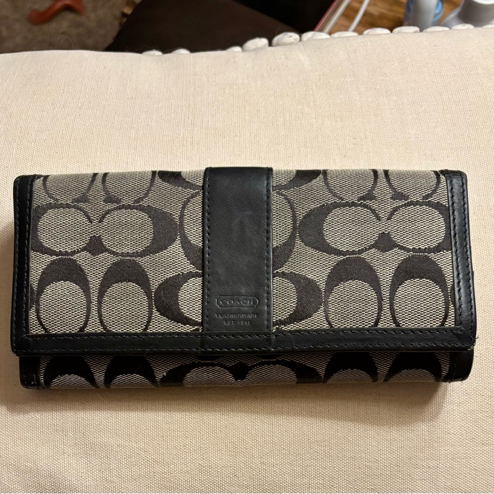 COACH wallet
